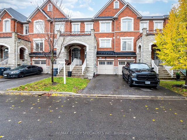 9 Rockbrook Trail, Brampton