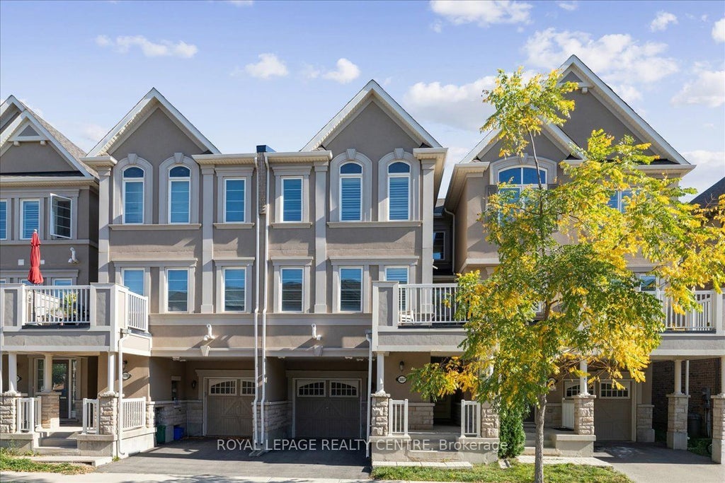3087 Mistletoe Gardens, Oakville