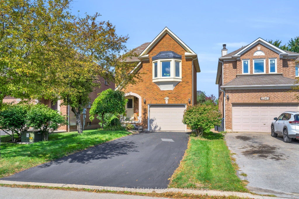 2543 Scarth Court, Mississauga