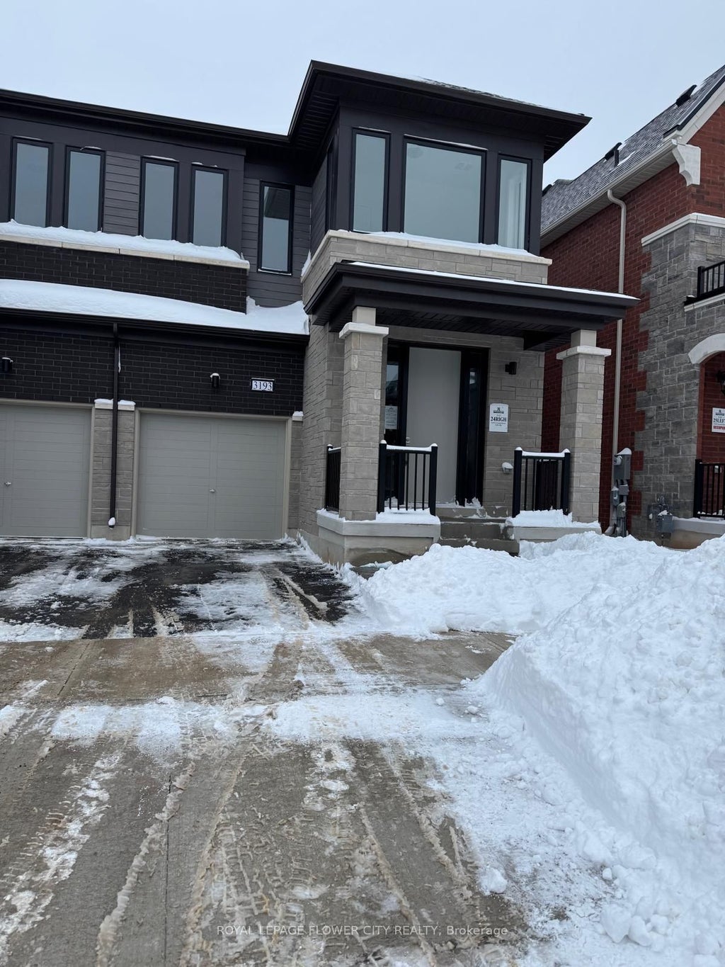 3193 Crystal Drive, Oakville