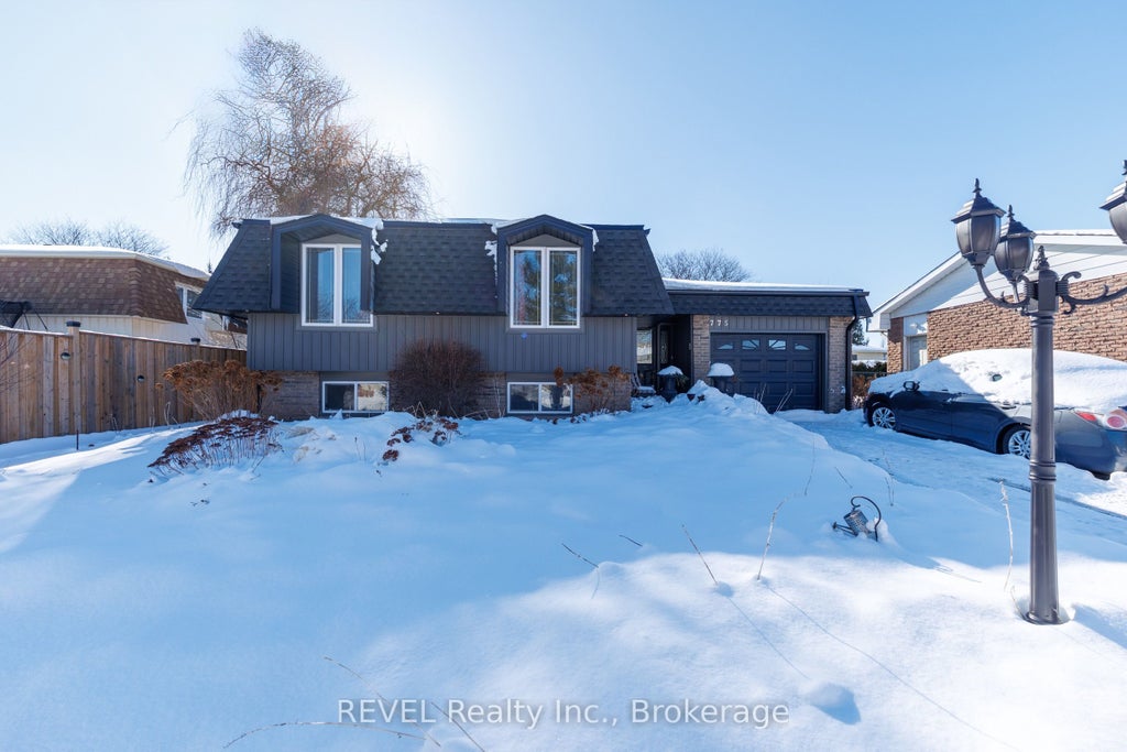 775 Greg Drive, Burlington