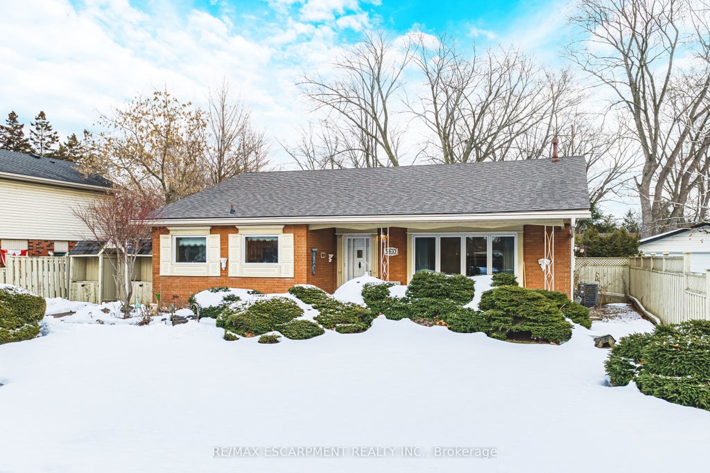 5410 Murray Crescent, Burlington