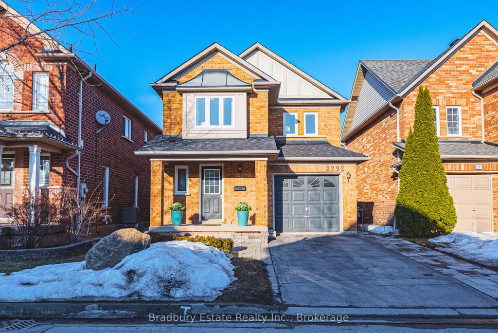 2292 Seton Crescent, Burlington