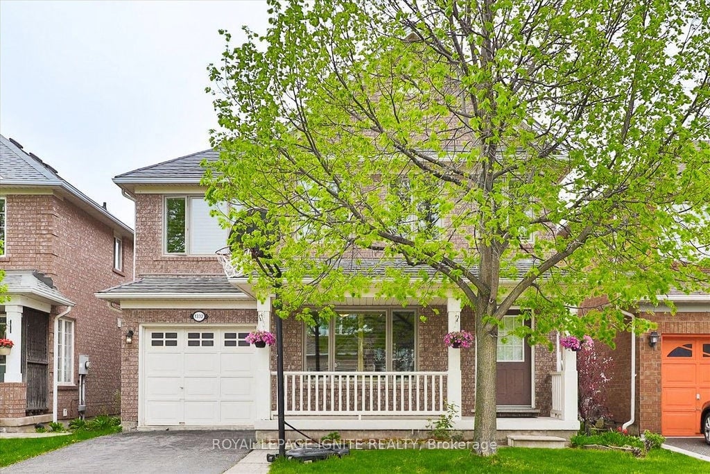 1332 Sagewood Crescent, Oakville