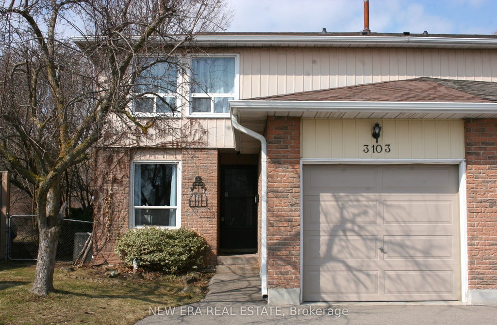 3103 Autumn Hill Crescent, Burlington