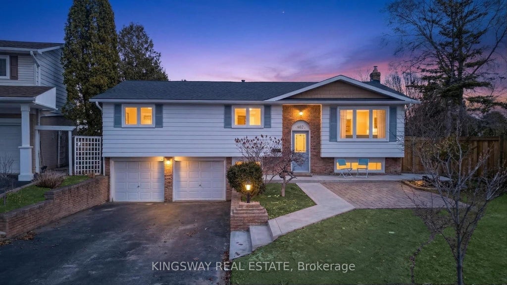 602 Clare Place, Burlington