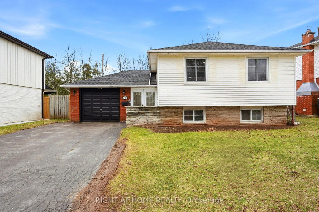 322 Melores Drive, Burlington