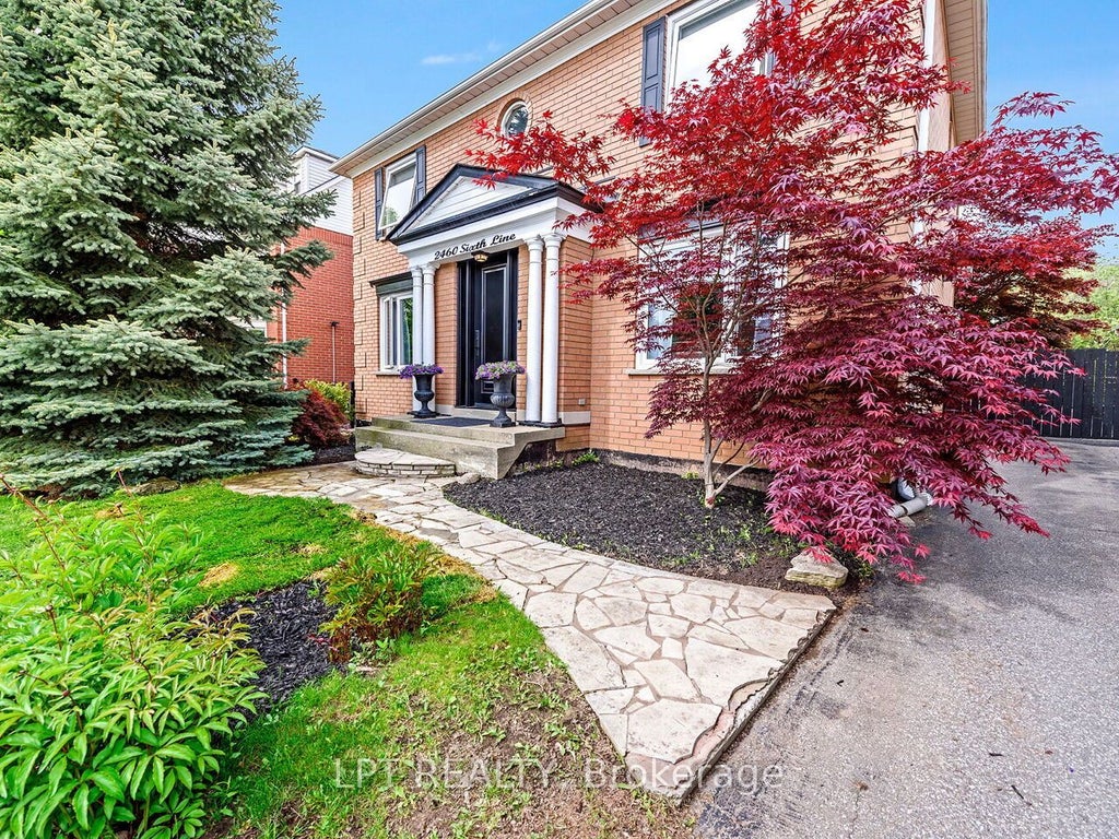 2460 Sixth Line, Oakville