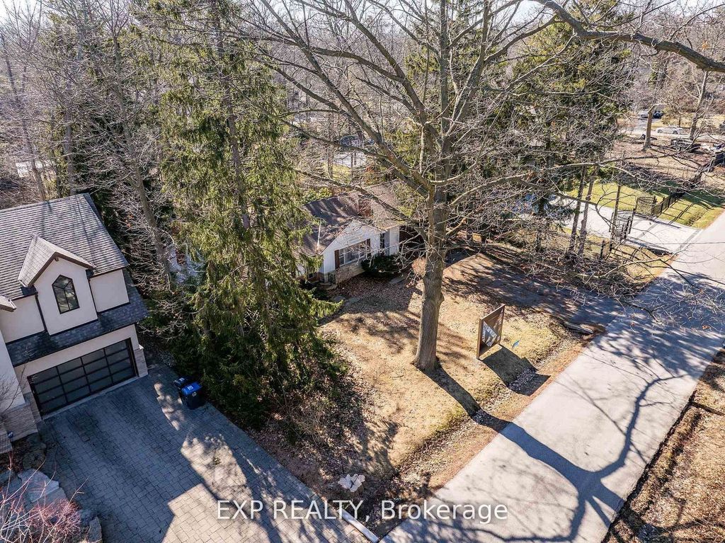 1252 Mona Road, Mississauga