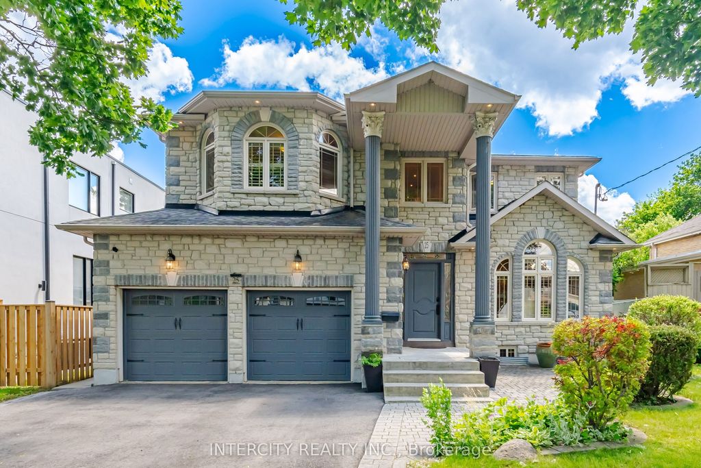 25 Lockheed Boulevard, Toronto W09