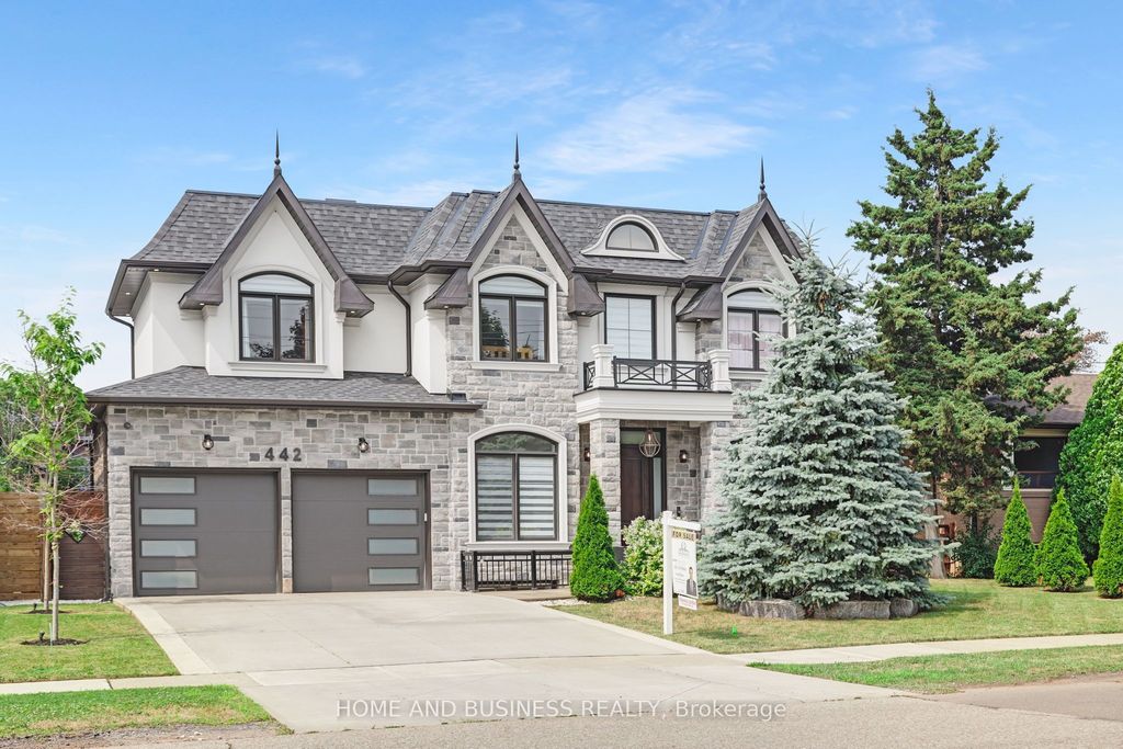 442 Sherin Drive, Oakville