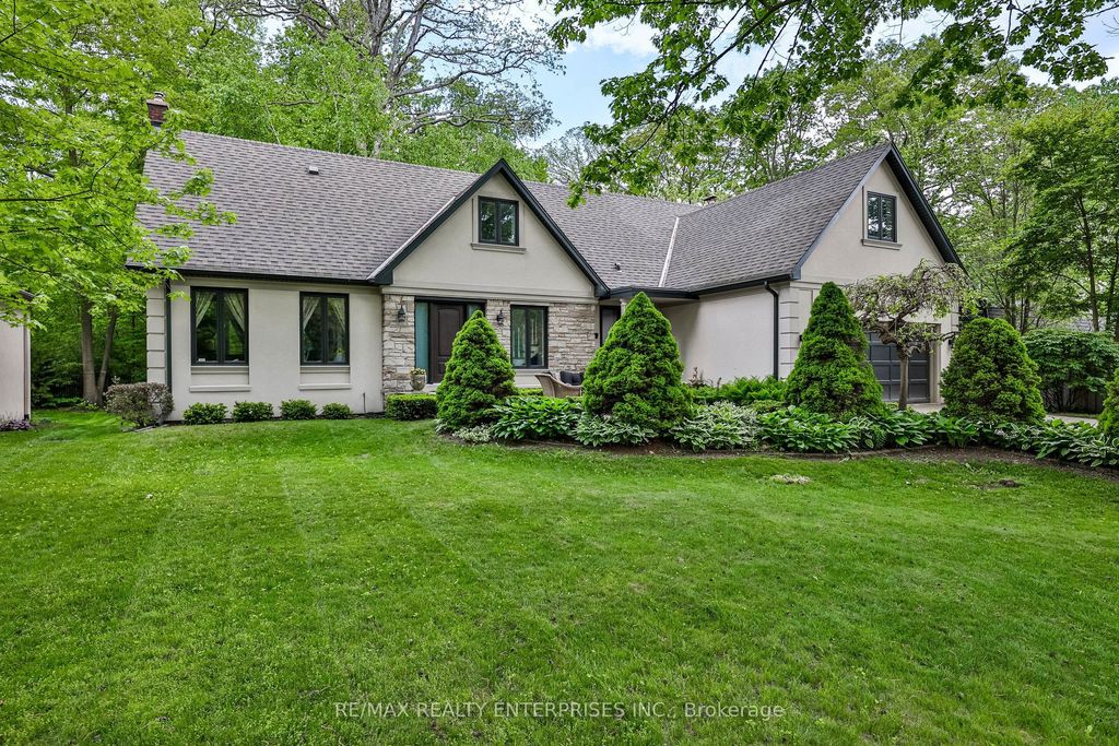 208 Mineola Road W, Mississauga
