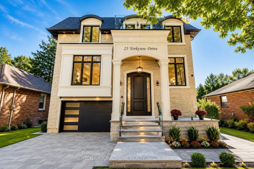25 Yorkview Drive, Toronto W07