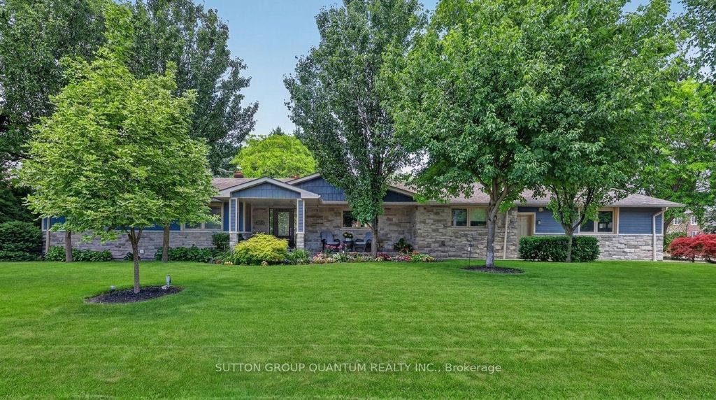 2233 Oneida Crescent, Mississauga
