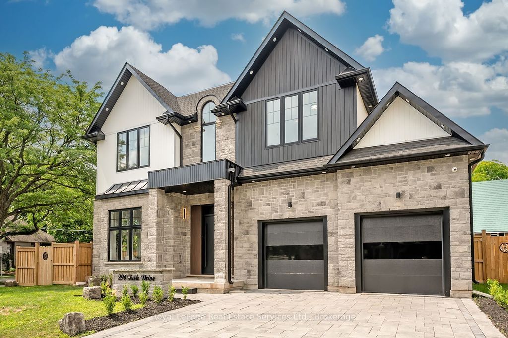 296 Tuck Drive, Burlington