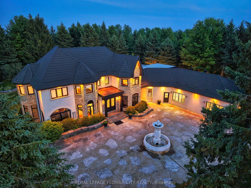 1 Flaherty Lane, Caledon