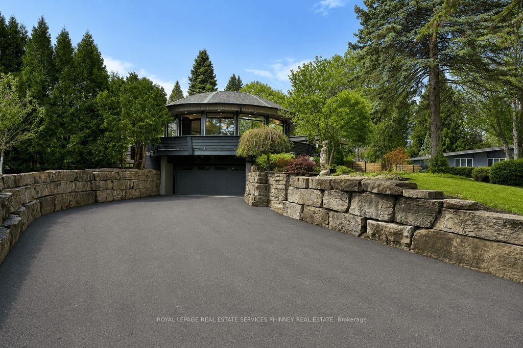 1352 Nocturne Court, Mississauga