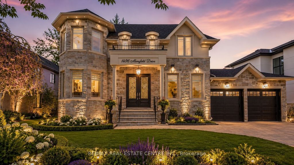 1496 Mansfield Drive, Oakville