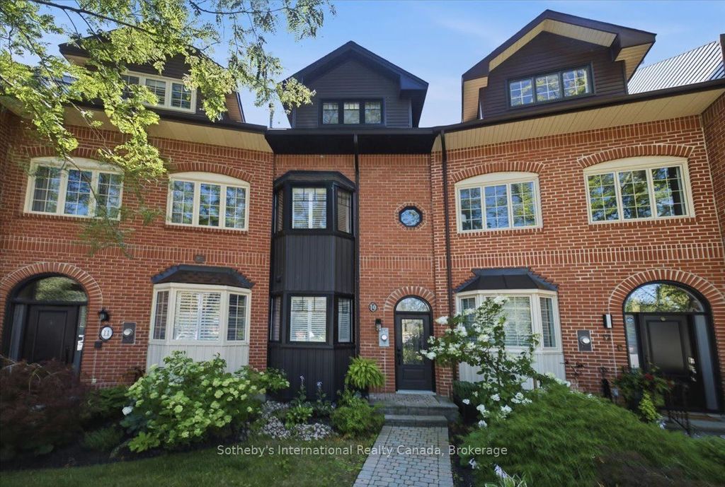 10 Southwind Terrace, Oakville
