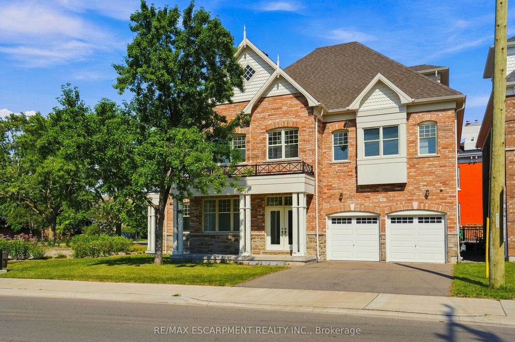 1959 Barbertown Road, Mississauga