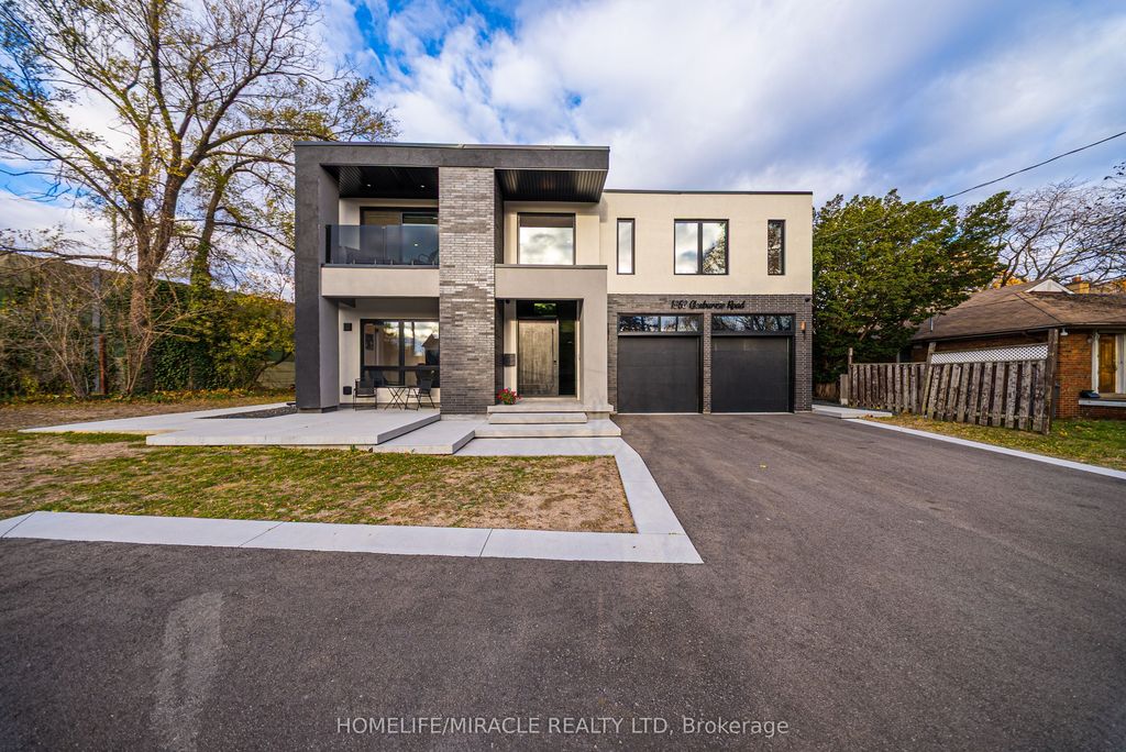 1653 Glenburnie Road, Mississauga