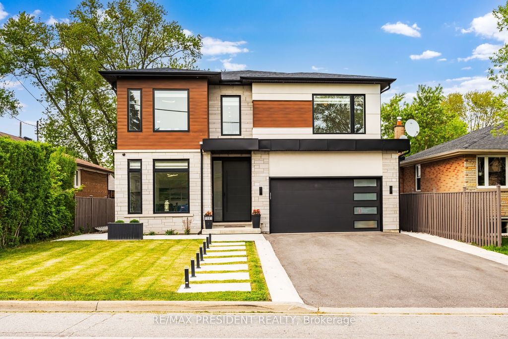 1081 Ogden Avenue, Mississauga