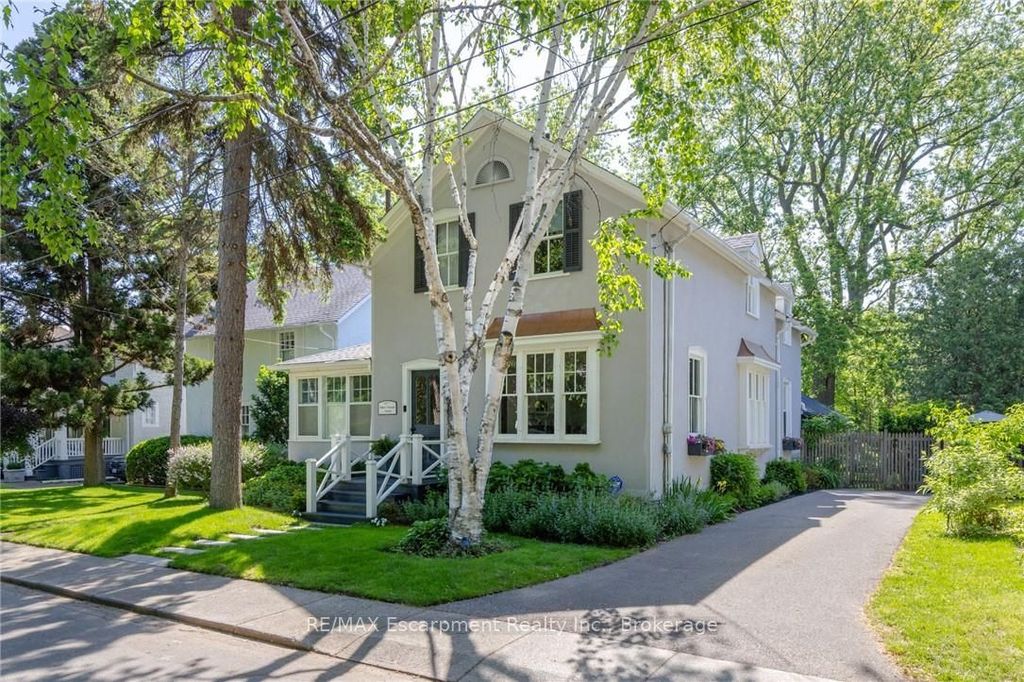 332 Palmer Avenue, Oakville