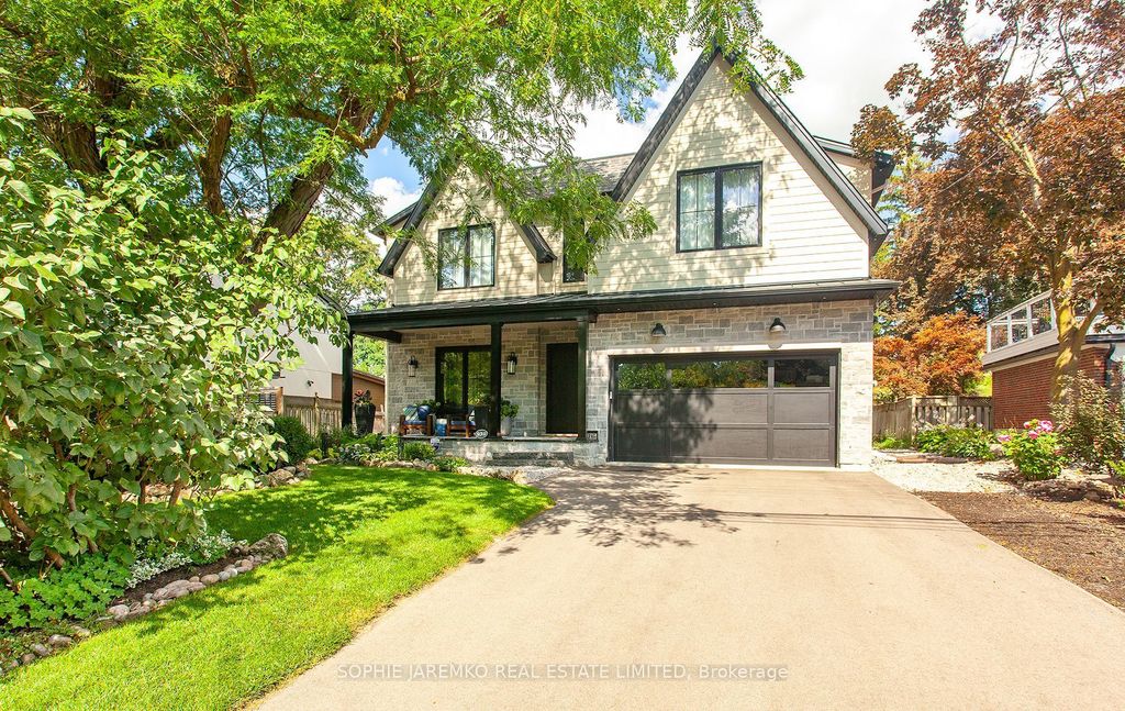 939 Melton Drive, Mississauga