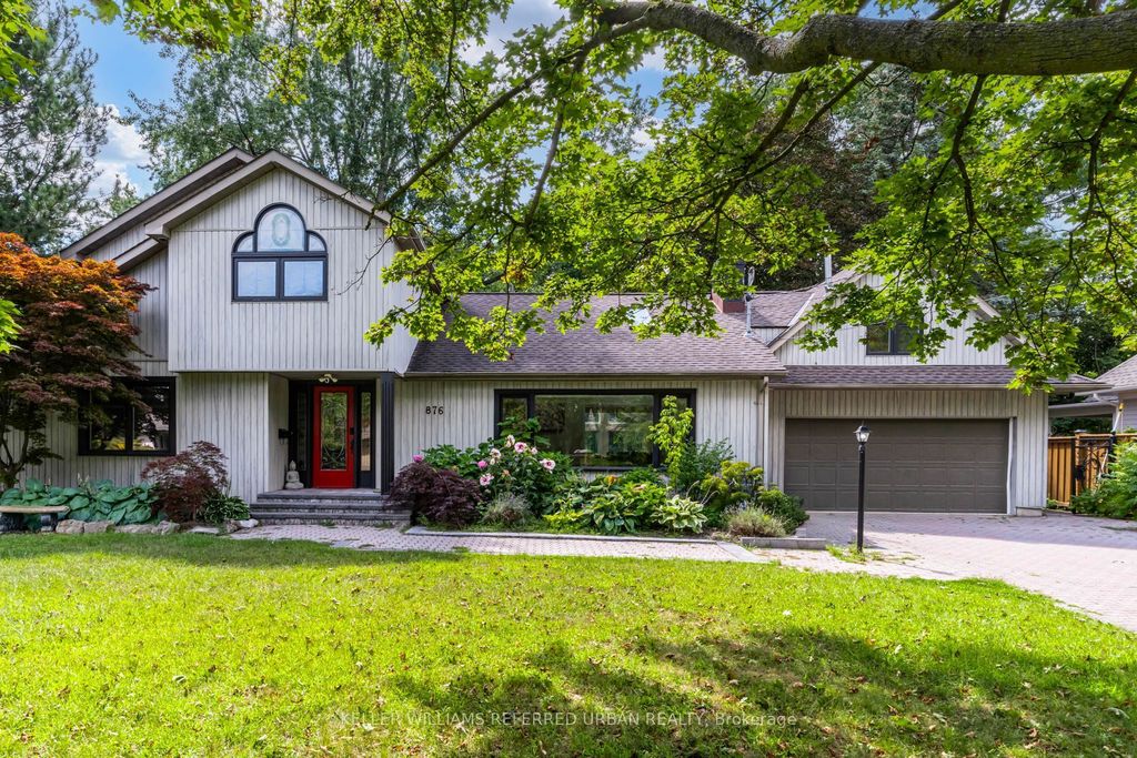 876 Parkland Avenue, Mississauga