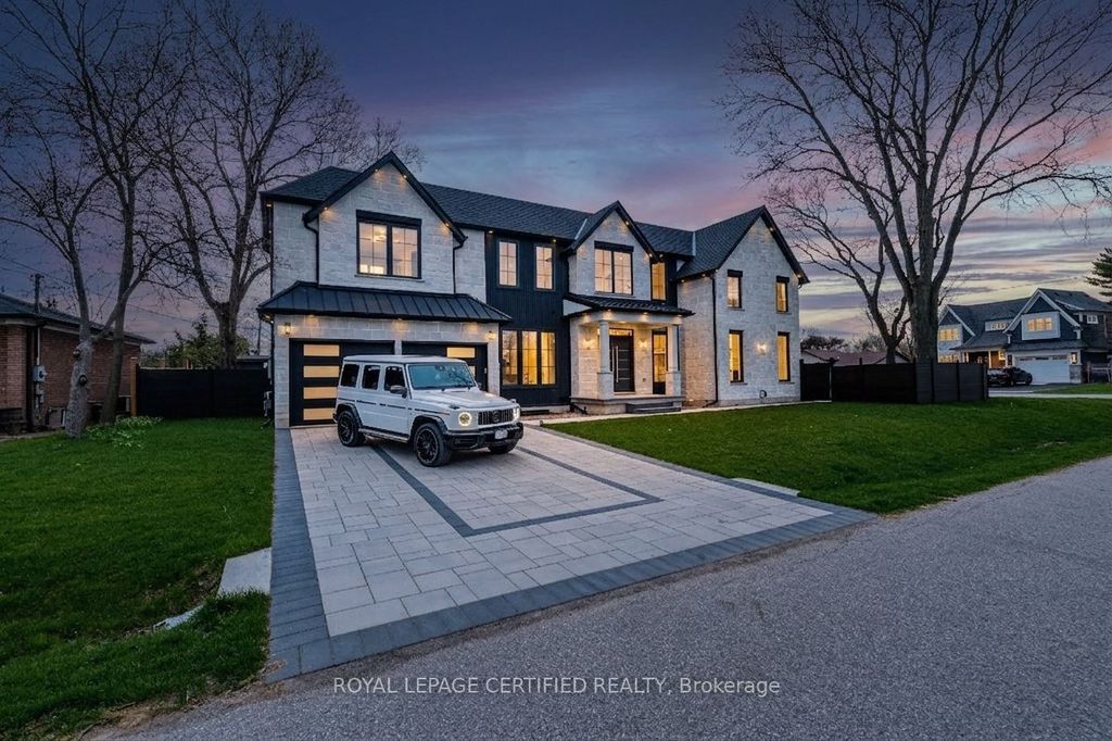 1404 Waverly Avenue Sw, Oakville