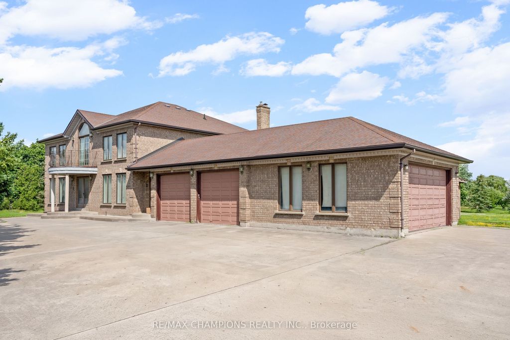 4047 Countryside Drive, Brampton