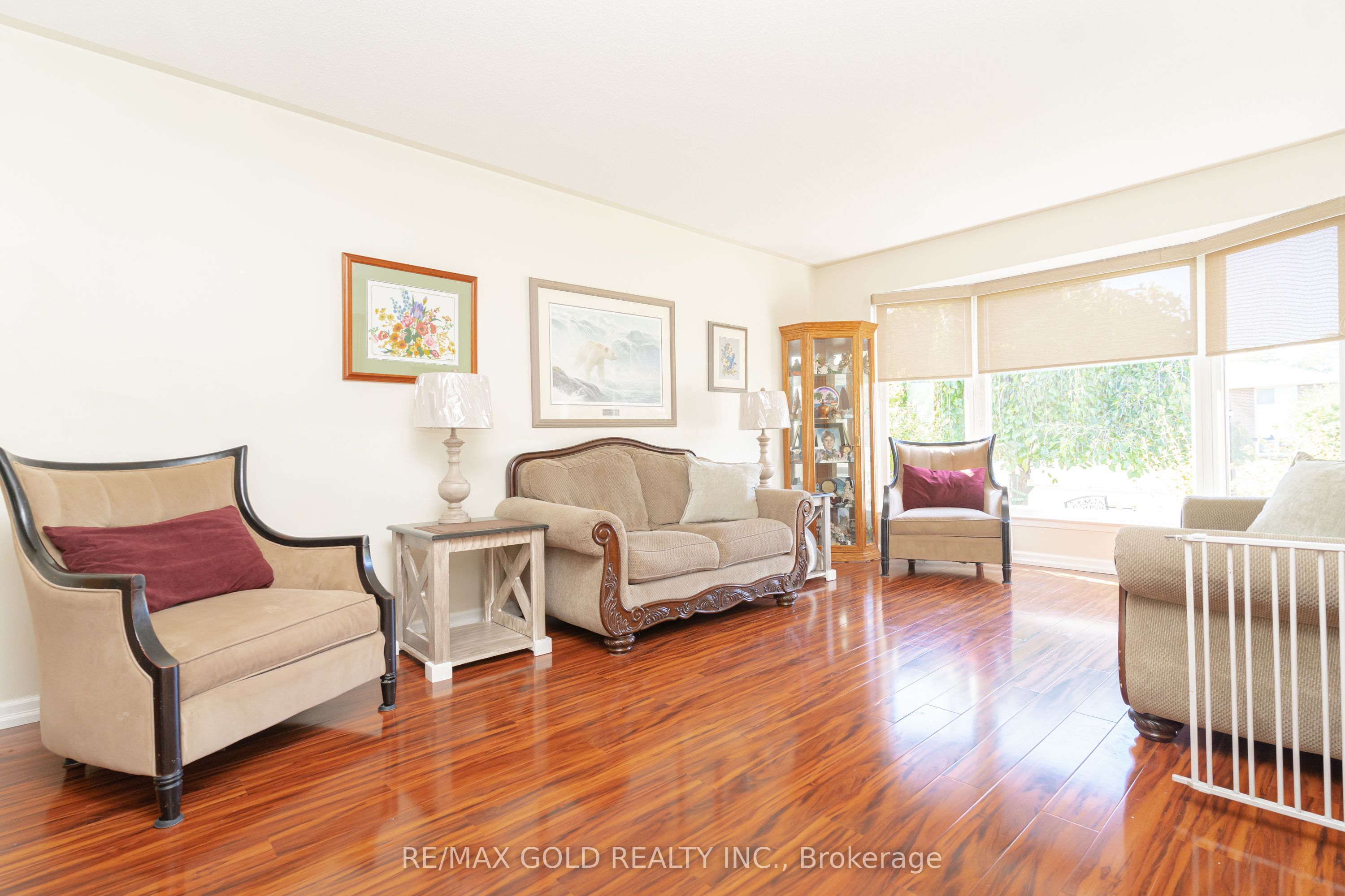 9 Dunster Crescent Home for Sale London Ontario Real Estate