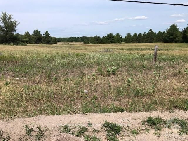 15758 Hwy 17 Highway, Whitewater Region