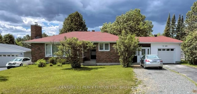 37 Birch Crescent, Temagami