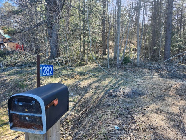 1282 Highway 118 Road E, Bracebridge