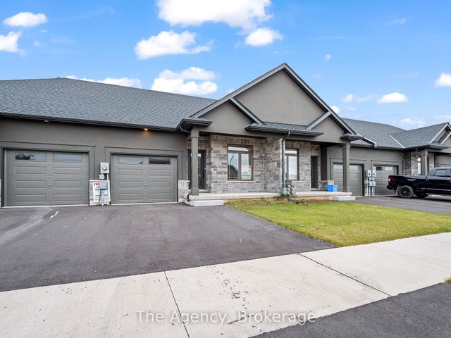 15 Austin Drive S, Welland