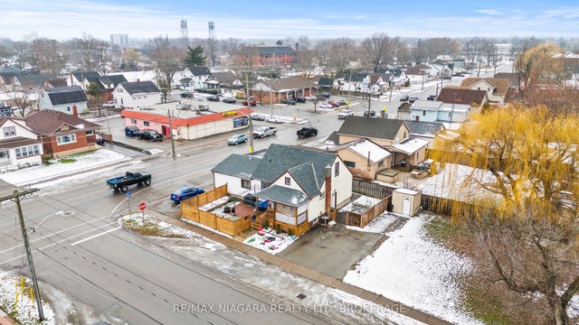 130 Killaly Street E, Port Colborne