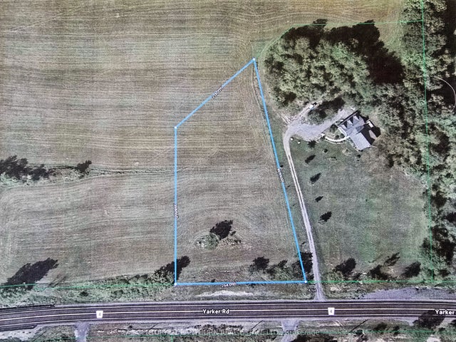 4272 Yarker Road, Frontenac