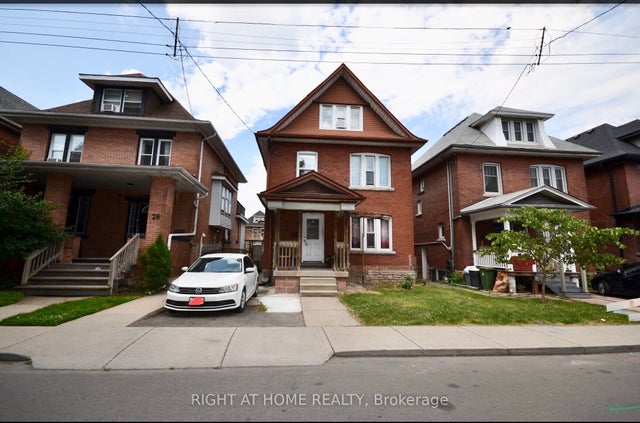 24 Spadina Avenue W, Hamilton