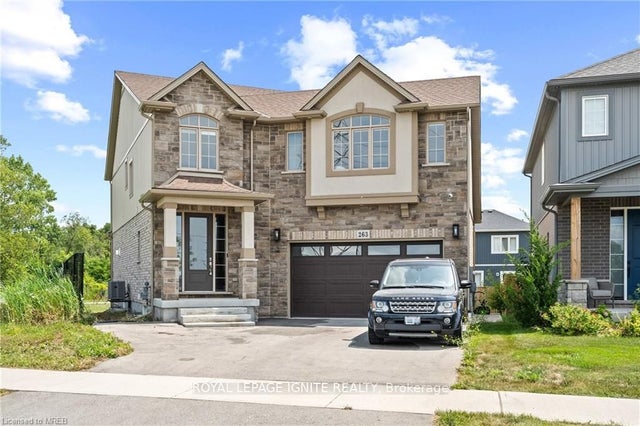 263 Memorial Park Drive, Welland