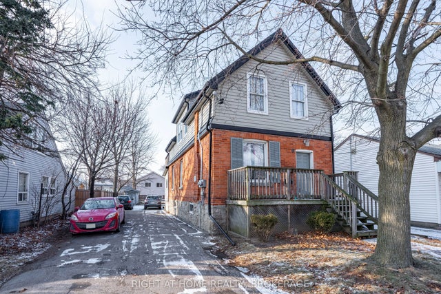6 32nd Street E, Hamilton