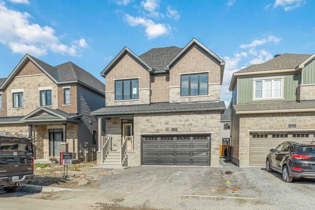214 Prosperity Walk, Kanata