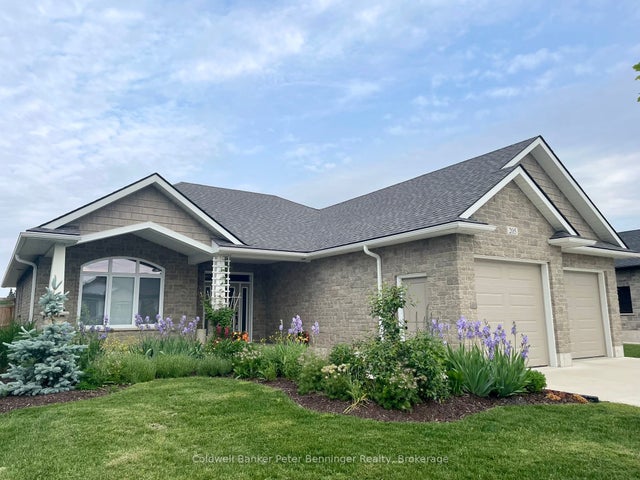 205 Irishwood Lane, Brockton