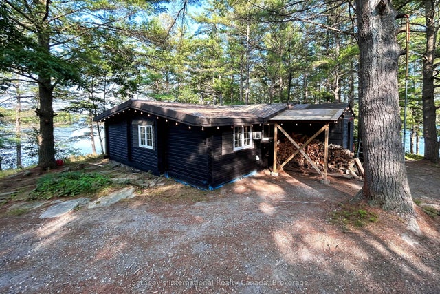 6198 Go Home Lake Shr N/a, Georgian Bay