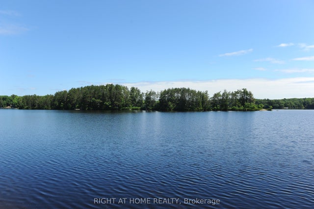 22 Hawkins Point, Georgian Bay