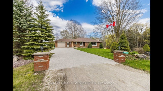 936125 Airport Road, Mulmur