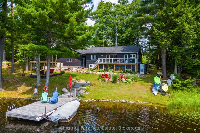 1006 Young's Road 7, Muskoka Lakes