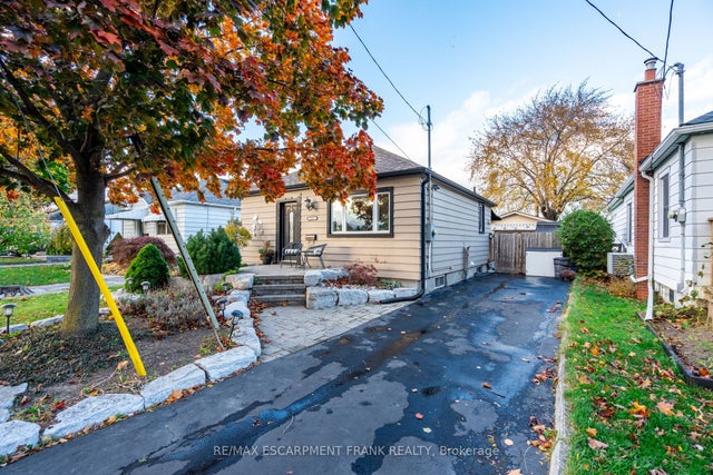 1061 Central Avenue, Hamilton