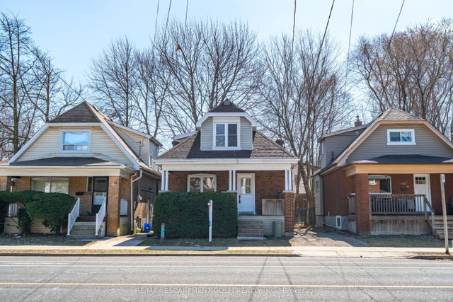 1161 King Street W, Hamilton