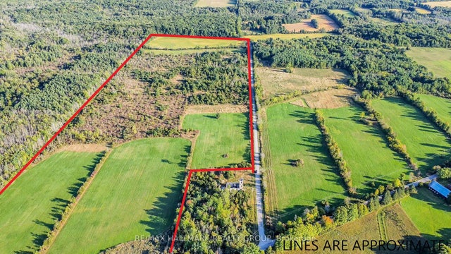 Ballycanoe Road, Front of Yonge